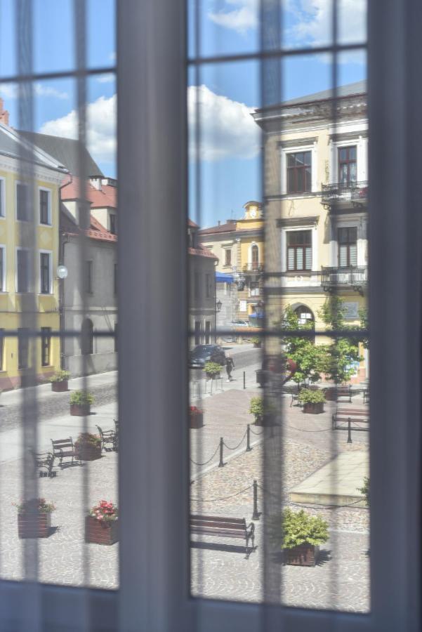 Apartament Plac Kazimierza Wielkiego 5 Tarnów Esterno foto